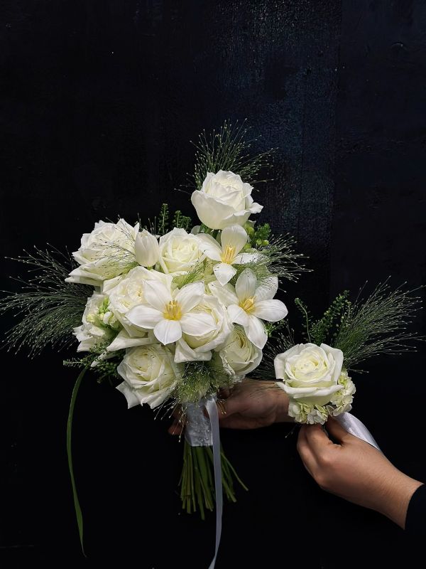 bó hoa cưới hồng trắng – white romance