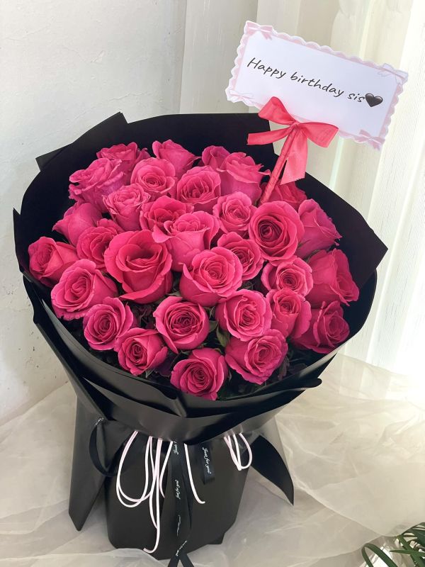Mẫu Bó Hoa Sinh Nhật Sang Trọng Dành Cho Phái Nữ 