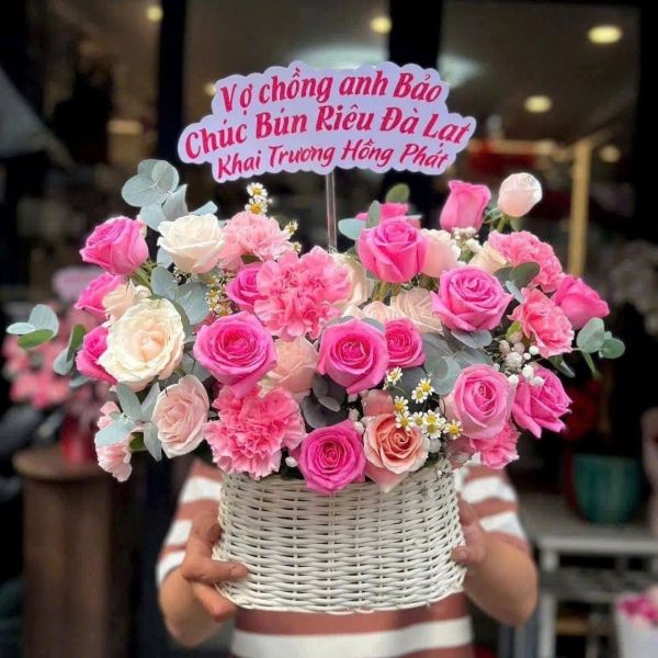 hoa-khai-truong-toi-gian-3 giỏ hoa khai trương tối giản