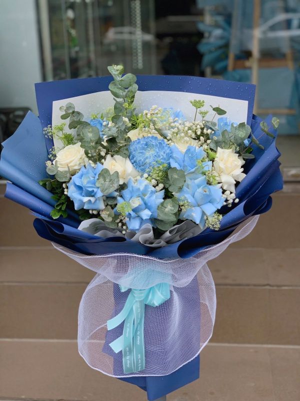 Bó hoa chúc mừng