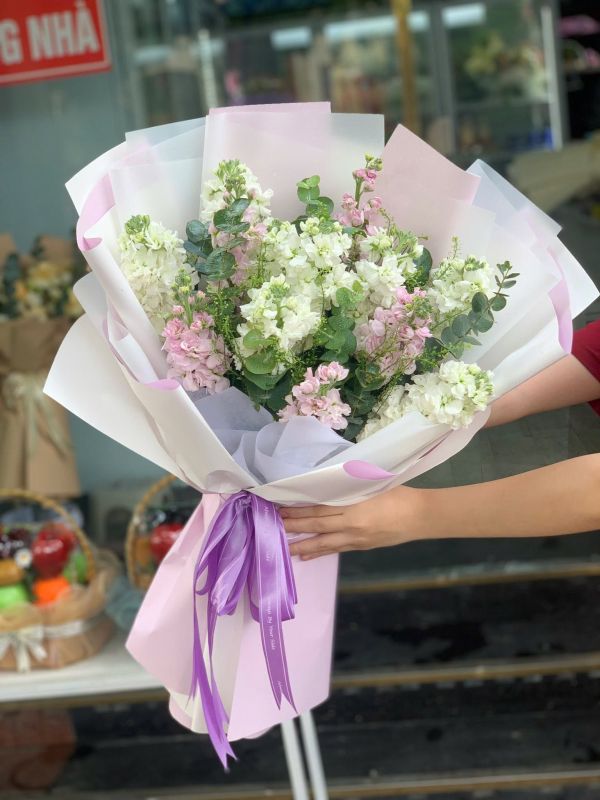 Bó hoa chúc mừng