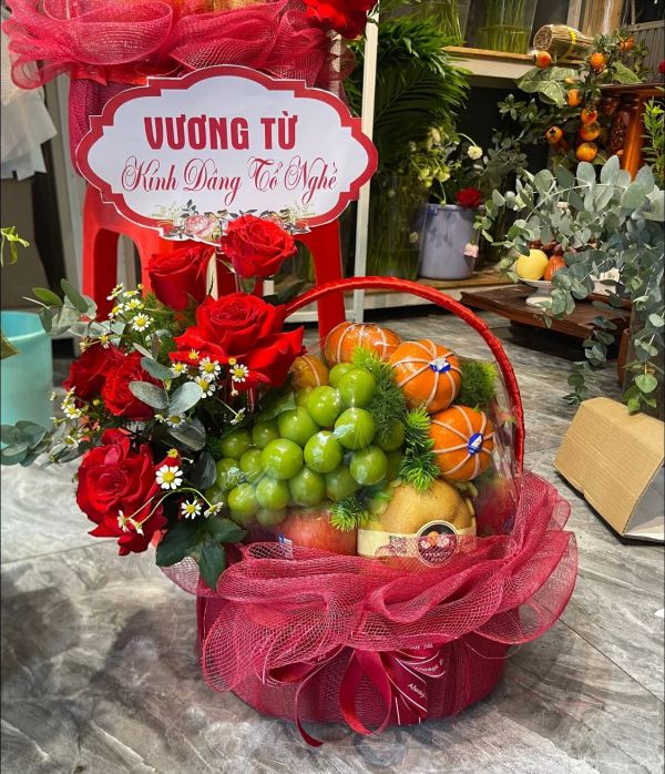 phan-bo-ngan-sach-cho-gio-hoa-trai-cay-1 giỏ hoa trái cây
